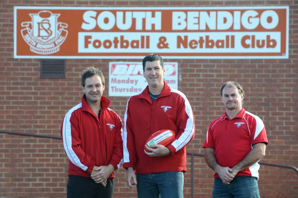 NEW CHALLENGE: South Bendigo senior coach Jeff Brennan flanked by club legends Mark Keck and Peter Tyack. 