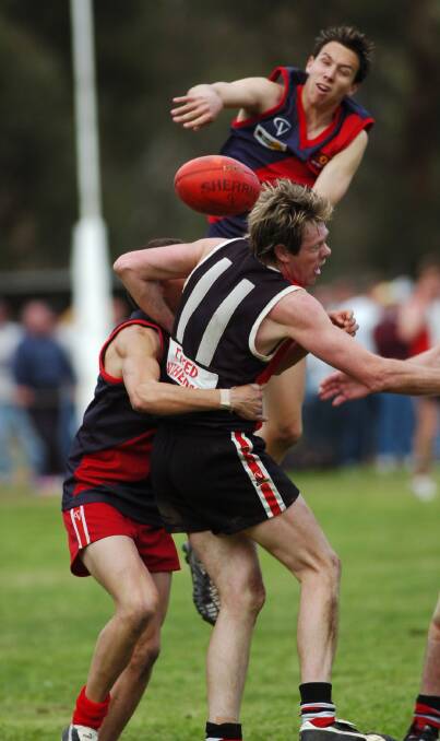 Flashbacks: Footy and Netball in 2005 