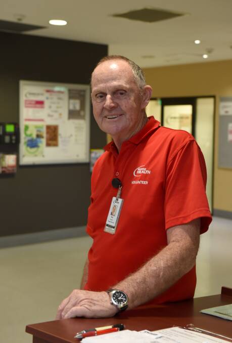 Bendigo Health volunteer Ron Roberts. Picture: JODIE WIEGARD