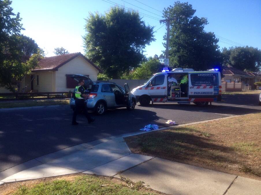 Pedestrian hit by car in Kangaroo Flat 