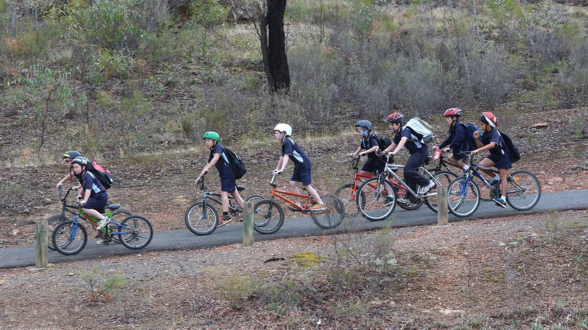 Eaglehawk North PS students ride their bikes. Picture: PETER WEAVING