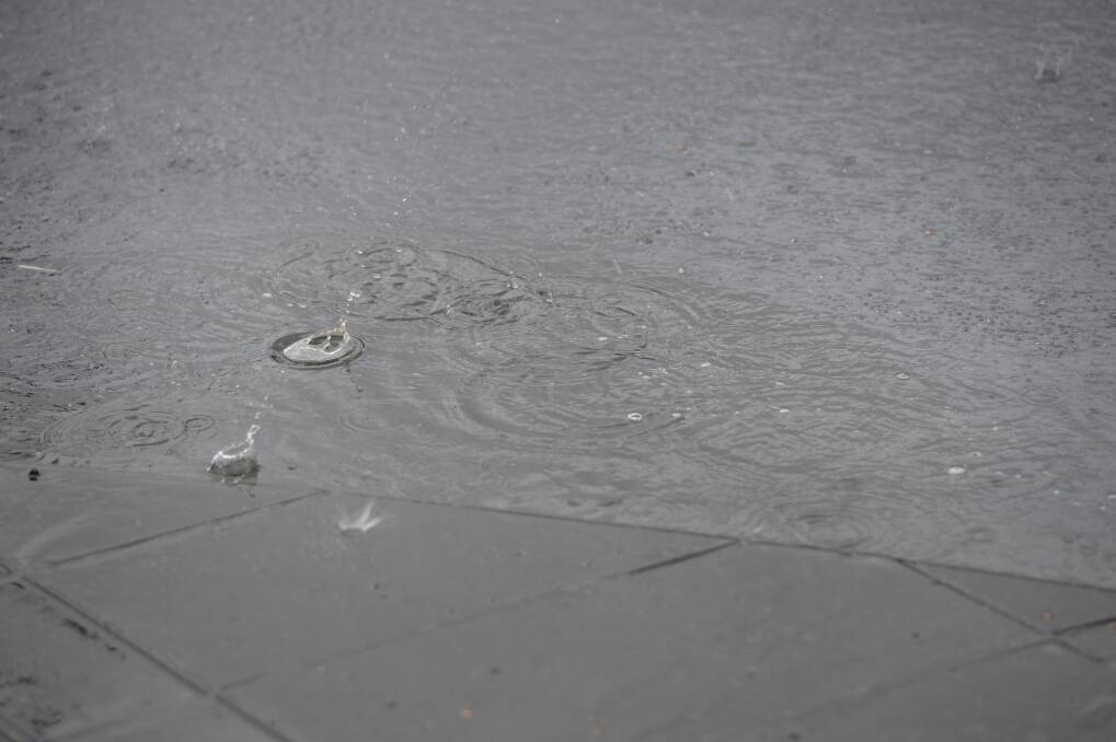 Bendigo experiences a rain and hail storm over the CBD. Picture: JIM ALDERSEY
