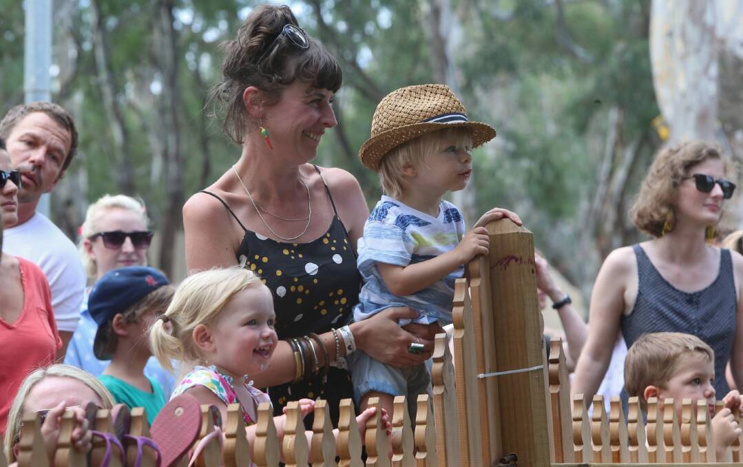 FUN: Family friendly atmosphere at the Riverboats festival. Pictures: PETER WEAVING