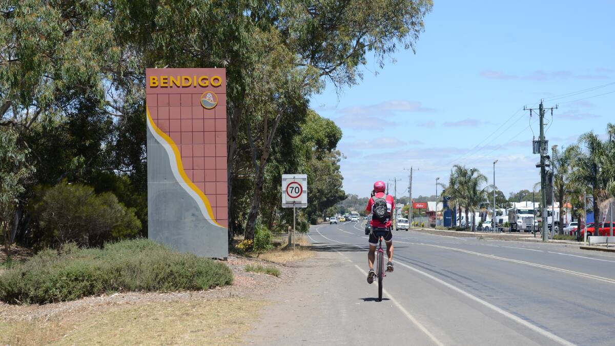 Unicyclist Samuel Johnson makes his way into Bendigo.

Picture: JIM ALDERSEY