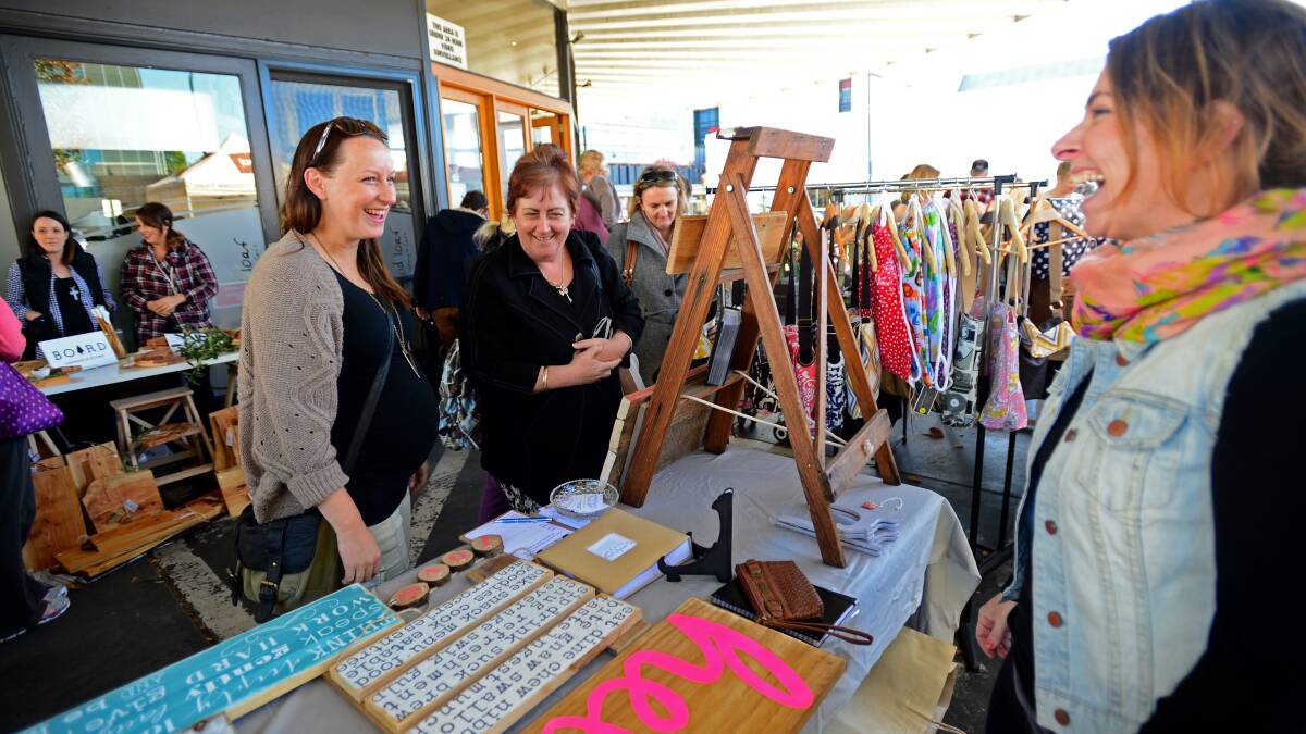 Lisa Fitt and Robyn Skvarc check out the Simply Type stall. Picture: Jodie Donnellan 