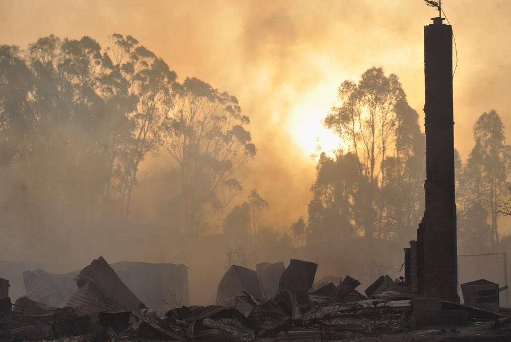 FEBRUARY 7, 2009: A property is burnt to the ground in Inglis Street, Ironbark. Picture: Julie Hough
