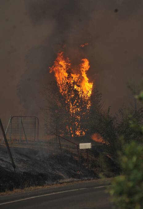 FEBRUARY 7, 2009: Fire in Inglis Road, Ironbark. Picture: Julie Hough