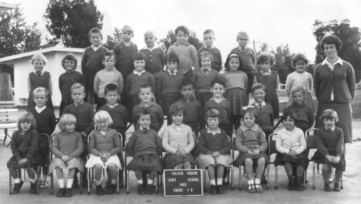 Golden Square State School Grade 1D 1965