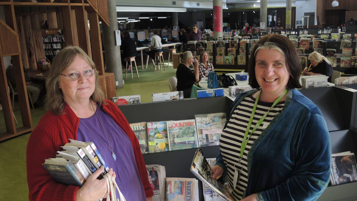 ACTIVE: Regular Bendigo library user Heidi Griffin and Bendigo branch library manager Kath Waugh. Picture: RENEE THOMPSON