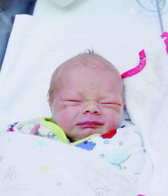 DEANSHAW/HANSEN: Oliver Peter Hansen are the names chosen by Rebecca Deanshaw and Nathan Hansen, of Bendigo. Oliver was born on December 2 at Bendigo Health and is the couple’s first child.