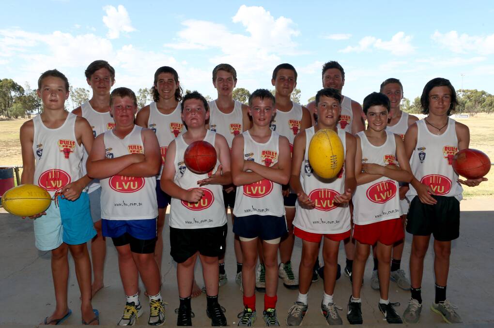 PREPARED: Loddon United footy players are ready for the 2014 season. Picture: LIZ FLEMING