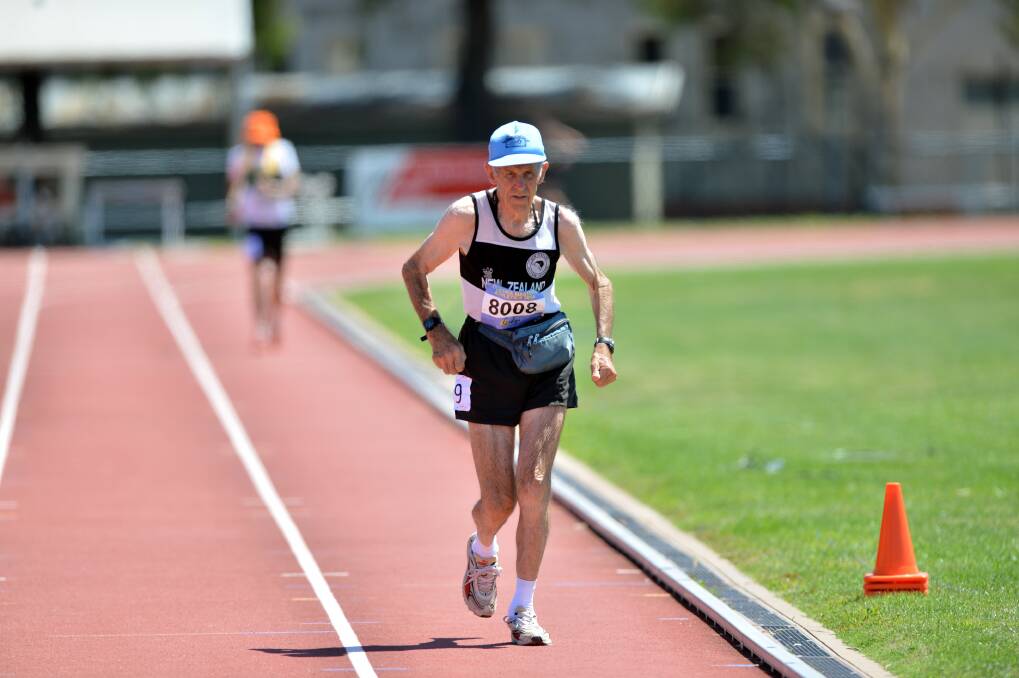 Jim Tobin in the 1500m. Picture: BRENDAN McCARTHY
