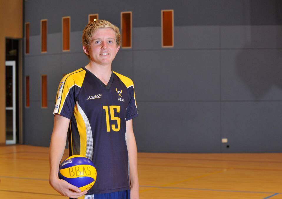 READY: Beach volleyballer Evan Shelton will play against the best in the country. Picture: JODIE DONNELLAN 