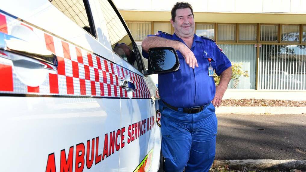 Dubbo-based Inspector Chris Patrick retires from NSW Ambulance this week after 38 years' service. Photo: BELINDA SOOLE