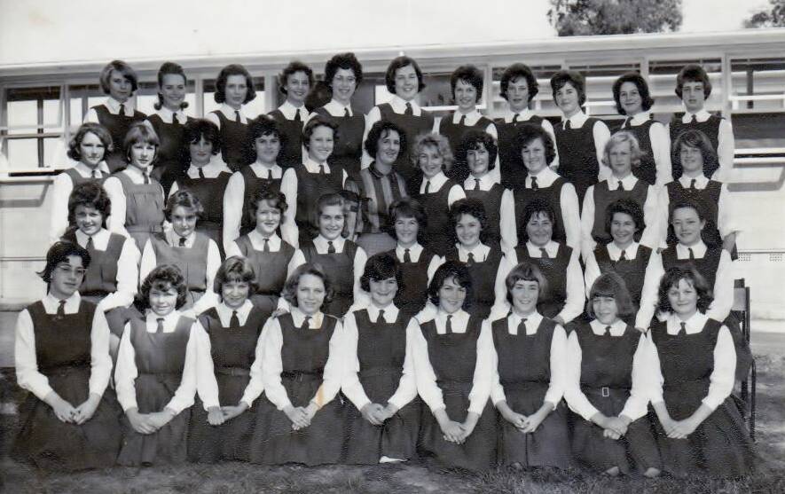 1961 Bendigo Girls School class 3A. A reunion will be held this Saturday, October 18, for anyone who started at the girls school in 1961. If interested in attending, contact Lesley Osborne on 5441 2491. 