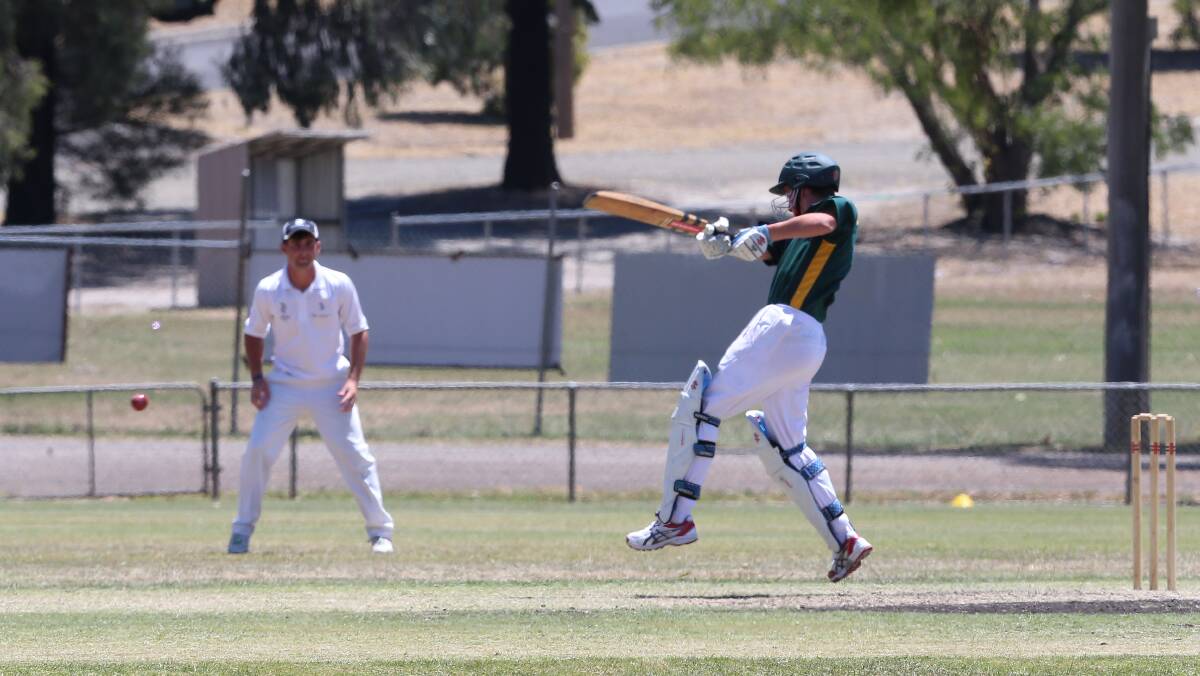 Country Cricket Week action at North Bendigo,Wimmera Mallee (batting) v Benella.
Batter Jack Leith.

Picture: PETER WEAVING
