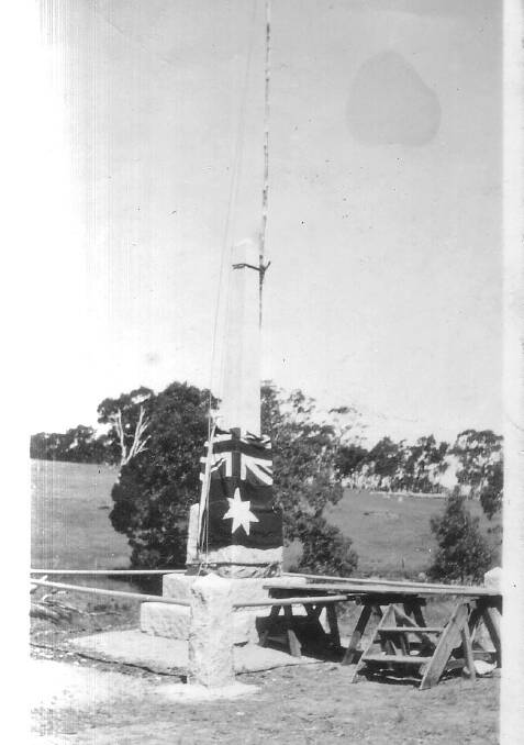 1922 The Sutton Grange Memorial is unveiled on January 1, 1922. 