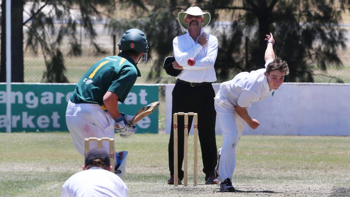 Country Cricket Week action at North Bendigo,Wimmera Mallee (batting) v Benella.
Bowler Fintan Brazil.
Batter Jack Leith.
Picture: PETER WEAVING
