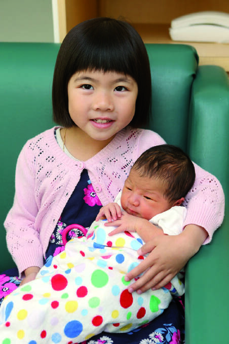 Lynn Yeoh and Kenny Liew of Strathdale are thrilled to introduce Isabel Grace Liew. Isabel was born on October 4 at St John of God. A sister for Jeremy, 6 and Sophie Marie, 5.