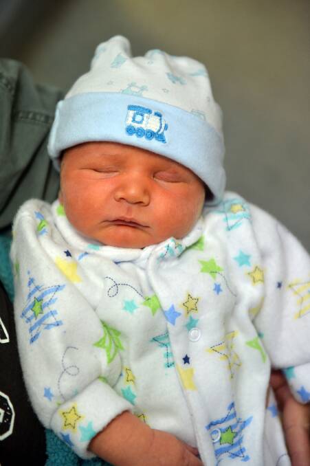 North Bendigo couple Leah and Daniel O’Riordan are thrilled to introduce their baby boy, Alex Daniel O’Riordan. Alex was born on September 20 at Bendigo Health. A brother for Chloe, 4 and Jasmine, 3.