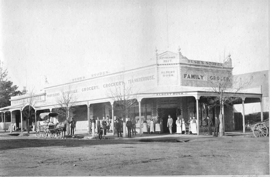 1890 Bush’s store in Williamson Street, Bendigo, in about 1890.