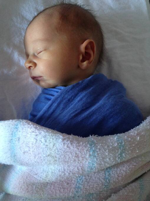 HOFFRICHTER
Geoffrey and Amanda Hoffrichter are thrilled to announce the safe arrival of their son Jacob Del 
