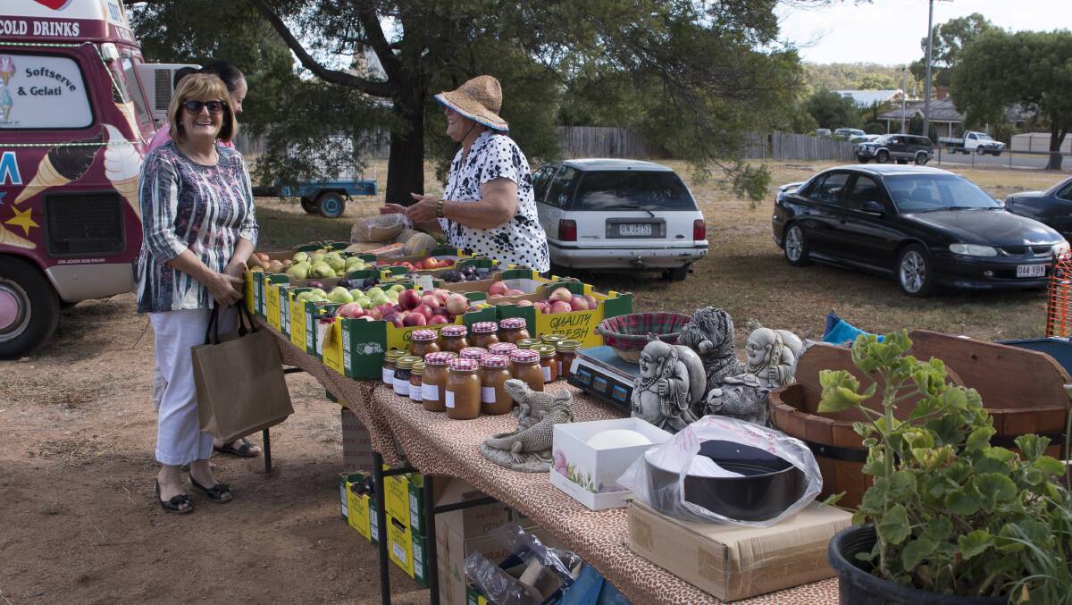 Head to the Wedderburn farmers' market on the last Sunday of each month. Picture: CONTRIBUTED 