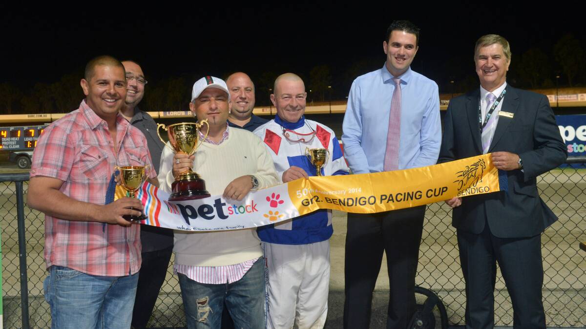 The winning connections after the Bendigo Pacing Cup.