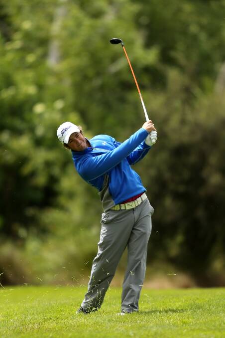 IN THE SWING: Kris Mueck will play in the Bendigo Golf Club's Christmas Challenge. 