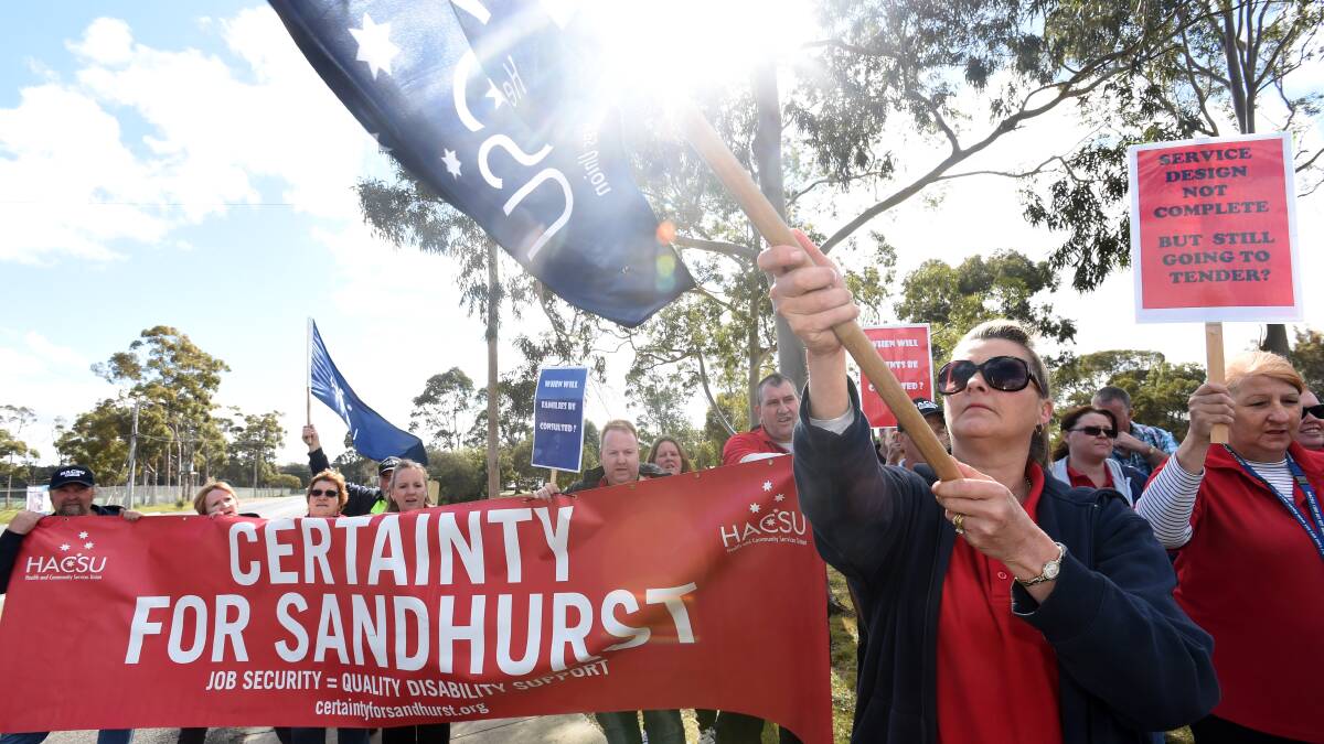 ANGRY: Sandhurst Centre workers protest. Picture: JODIE DONNELLAN