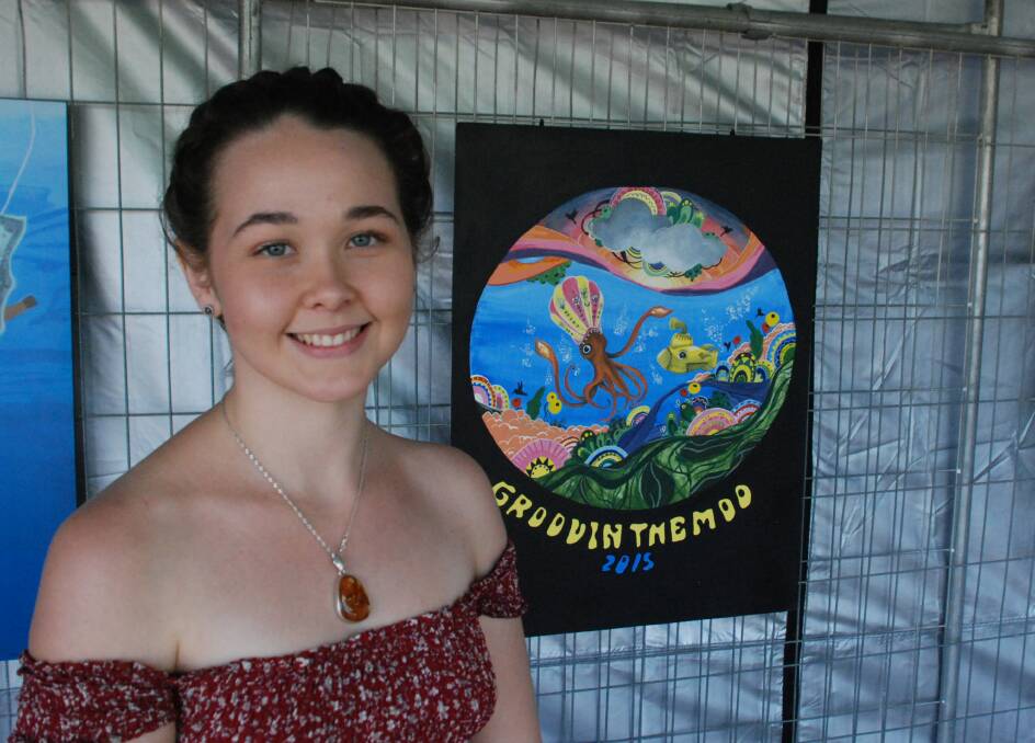 Ashleigh Pollard with her winning artwork. Picture: CHRIS PEDLER
