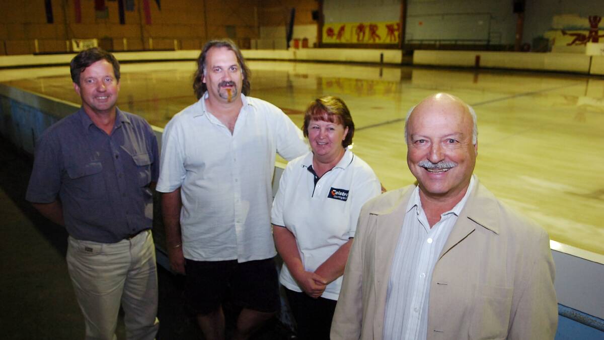 Ice rink - from left - Peter Cobden (Curling), Brien Baxter (Raiders Ice Hockey), Linda Riddell (Figure Skating) & Marius Lavoie (Project manager from Canada). 
12.01.06