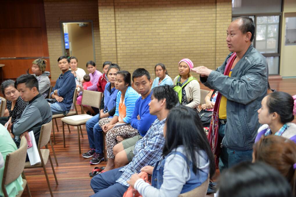 Karen residents attend meeting at Bendigo Neighbourhood Hub. Pictures: ANDI YU