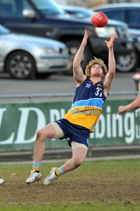 CLASSY FORWARD: Ariel Steinberg in action for the Bendigo Pioneers this year.