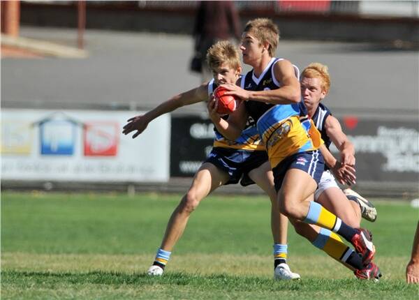 Dustin Martin in action for the Bendigo Pioneers in 2009.
