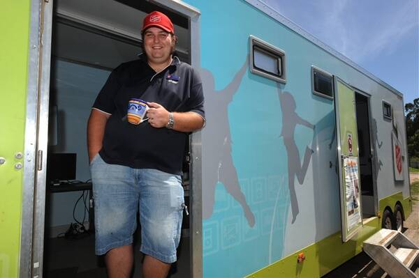 respite: The Salvation Army’s Michael Dobson with the Bendigo Chill out Space van.