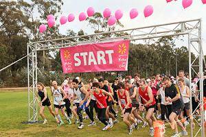 Runners get off to a flying start at the Bendigo Mother's Day Classic. PICTURE: Chris Jacobs