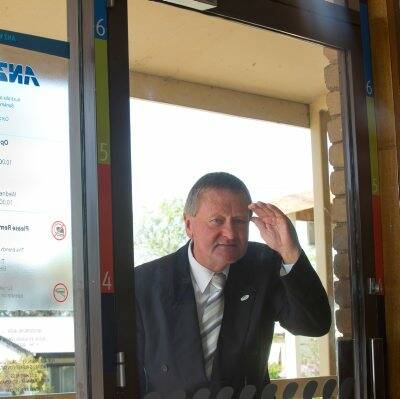 disappointing: Loddon Shire mayor Gavan Holt says Wedderburn will suffer because of the closure of the ANZ branch.