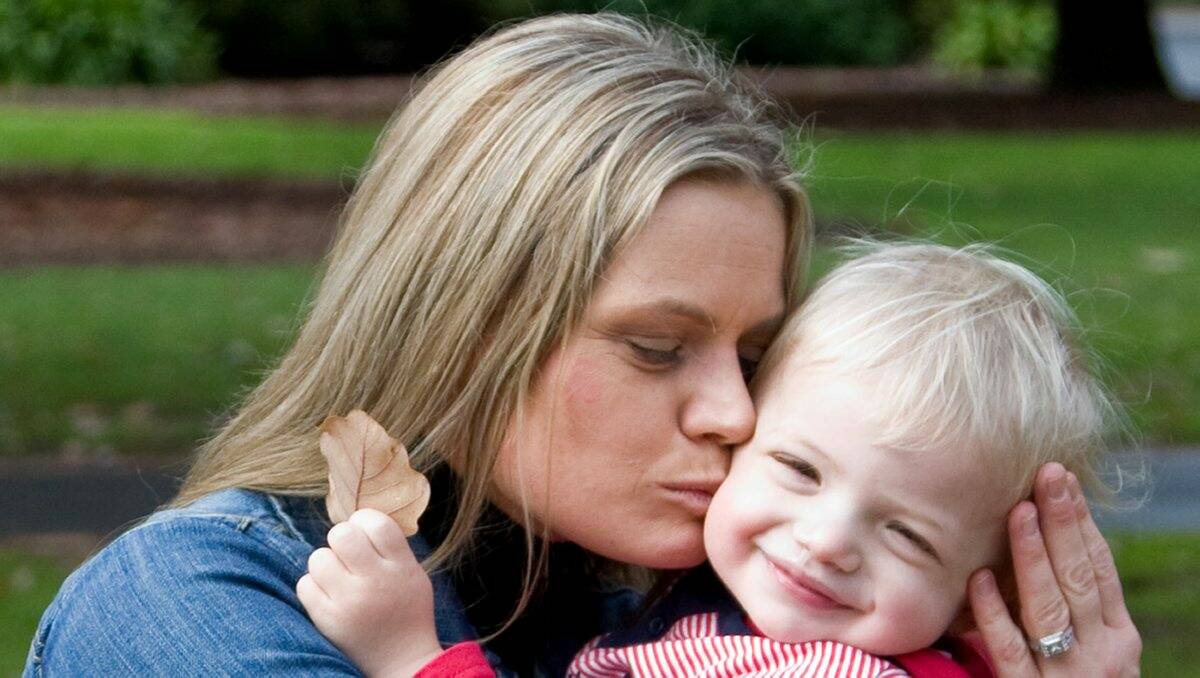 Bendigo’s Rachel Ellis gives her son Ryder a well-deserved kiss. Picture: CONTRIBUTED