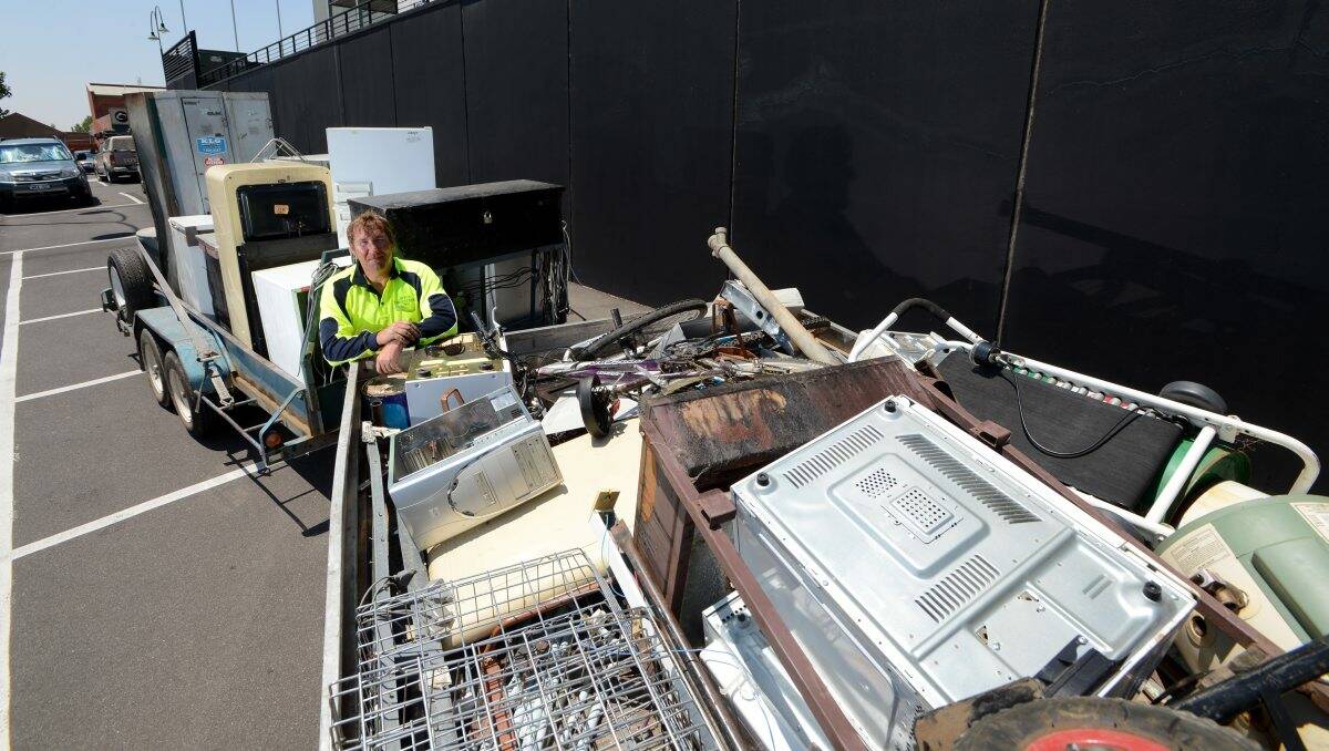 ADAMANT: Scrapper Paul Joyce of Joyce Industries with a load of metal that he collects for free from Bendigo residents. Mr Joyce says there is no need for a council hard rubbish collection. Picture: Jim Aldersey