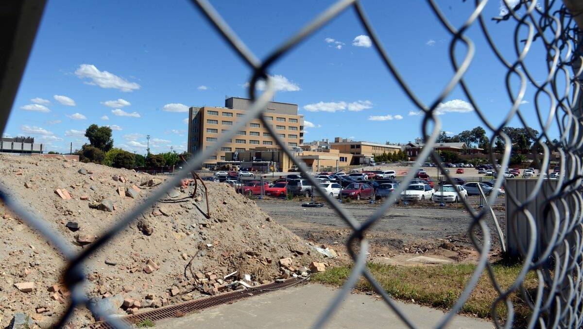 Construction work on the Bendigo Hospital is behind schedule. Picture: JIM ALDERSEY