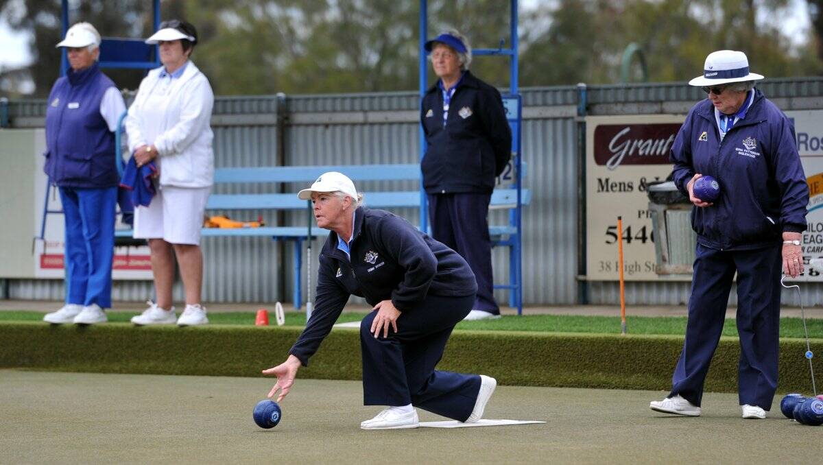 HEAT IS ON: Eaglehawk's Debbie Spencer bowls in the division one match against Inglewood. Picture: JULIE HOUGH 