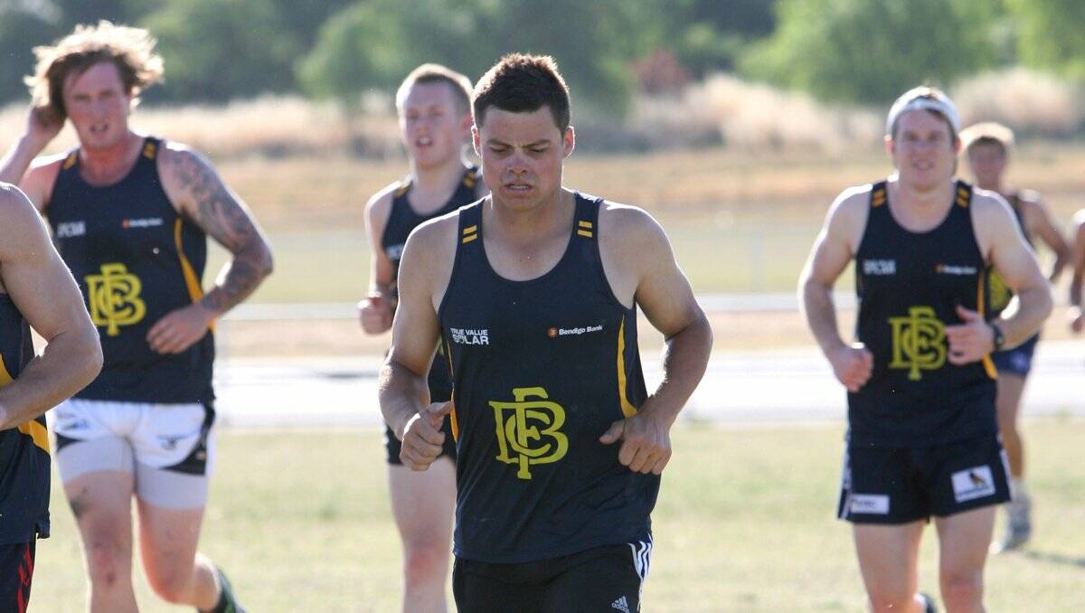 KEY PLAYER: Steven Stroobants at last night's Bendigo Gold training session at Epsom-Huntly Reserve. Picture: PETER WEAVING 