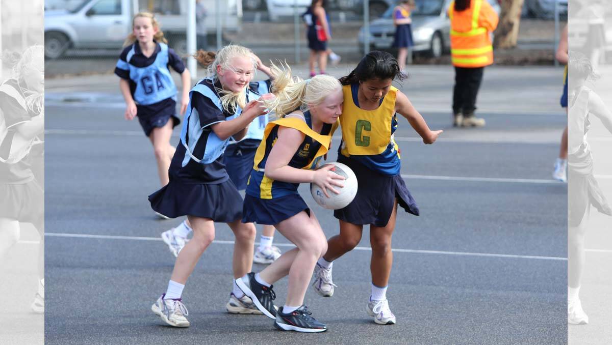 Junior netball action, Eaglehawk North Sky V Golden Square Gold. Picture: Peter Weaving