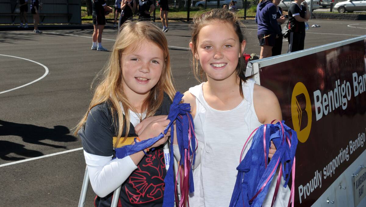 Faces at the BFNL grand final. Jazz Webb and Pip Robertson. Picture: Jodie Donnellan
