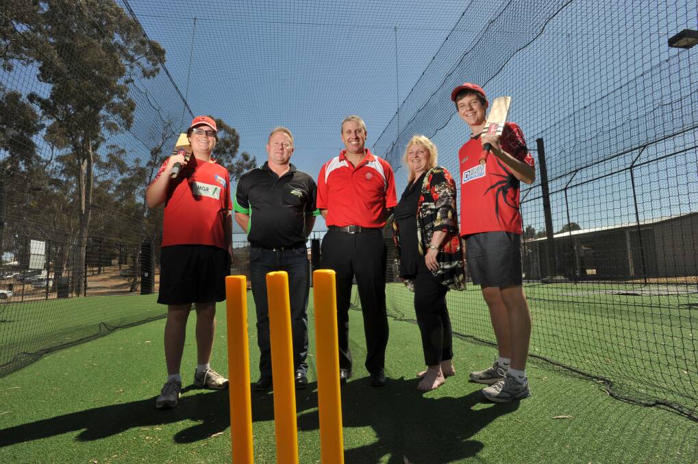 IN THE NETS: Bendigo United Cricket Club player Thomas Williamson, Sean Cahoon from Top End Training, Bendigo United CC president David Bicknell, mayor Lisa Ruffell and player Corey Bicknell in the new training facility at Kennington. Picture: JODIE DONNELLAN