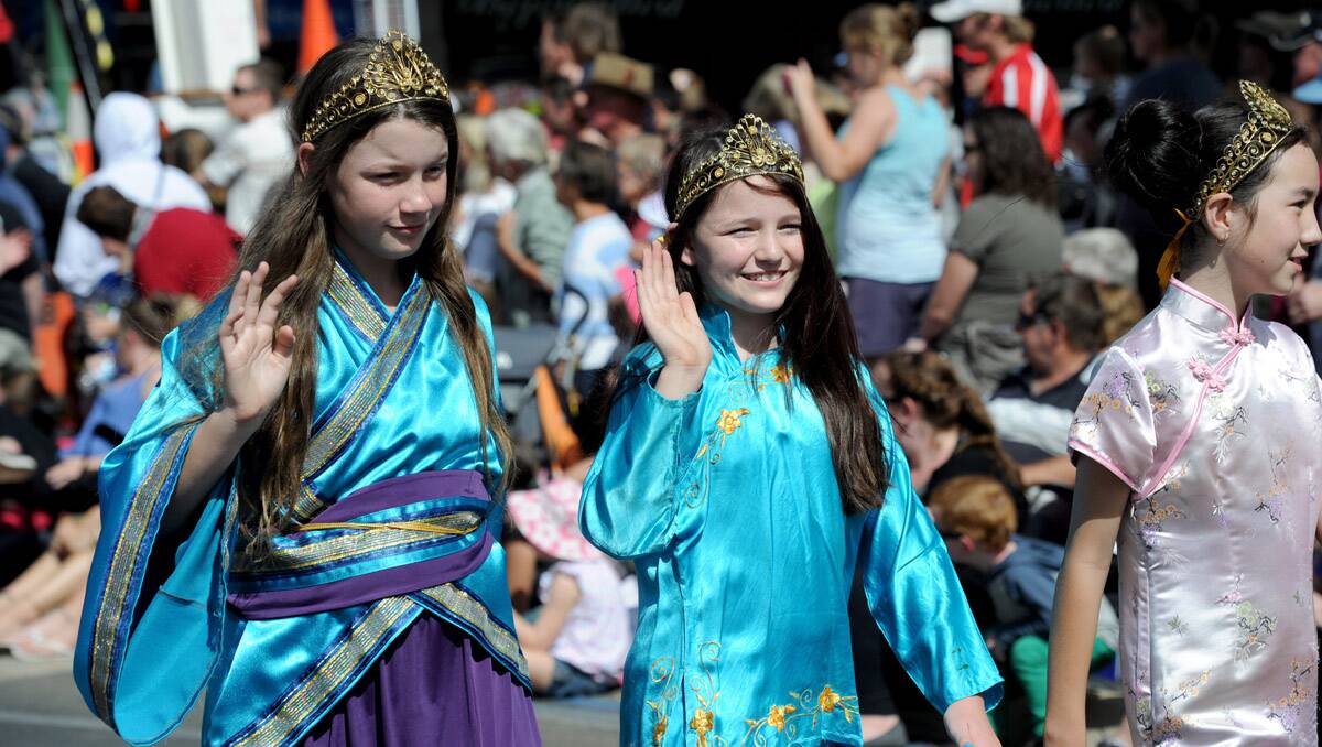2013 Bendigo Easter Festival. Bendigo Advertiser gala parade. Picture: Jodie Donnellan