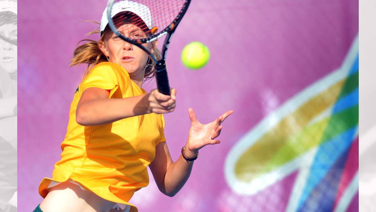 Australian Zoe Hives playing in the Junior Fed Cup at the Bendigo Tennis Centre. Picture: Jim Aldersey