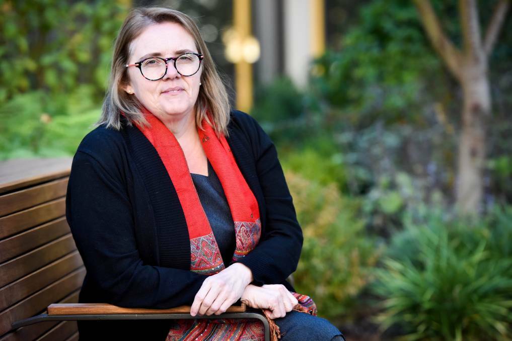 SUPPORT: Bendigo Health specialist palliative care service manager Alison Smith is encouraging locals to 'take time to talk' about death, dying and end of life care. Picture: BRENDAN McCARTHY