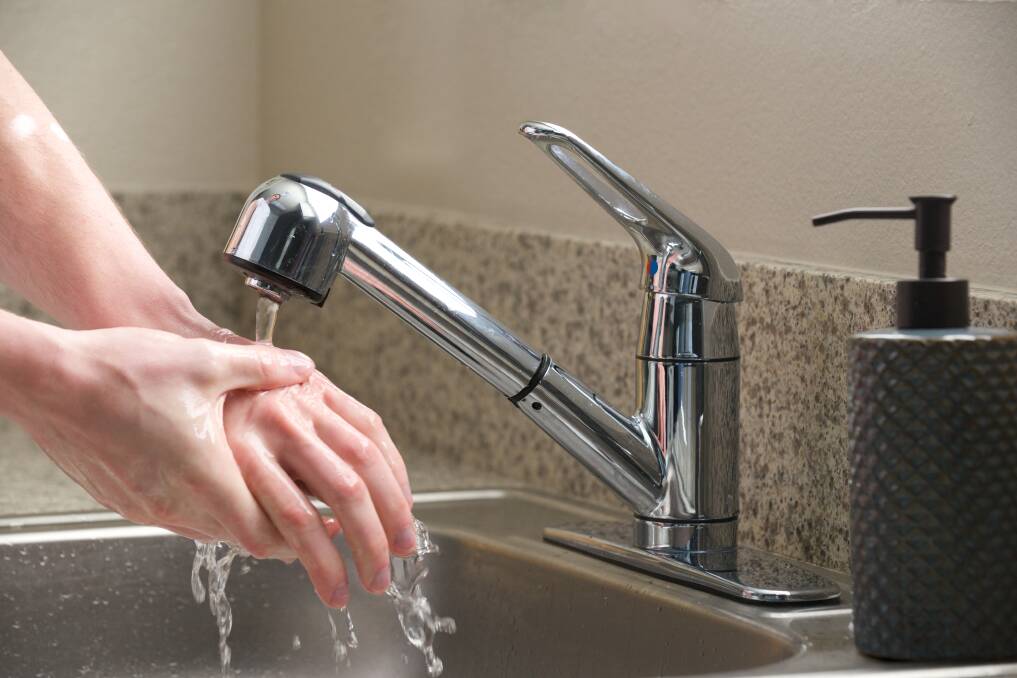 Bendigo residents ended 2021 with record breaking water usage. Picture: SHUTTERSTOCK
